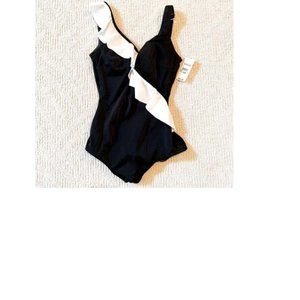 Talbots Women’s Swimsuit Bathing Suit NWT Size 10 Black and White